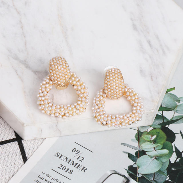 Elegant geometric shape pearl beaded earrings