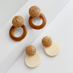 Fashion rattan geometric round earrings