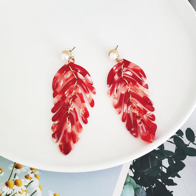 Concise acrylic leaf design earrings