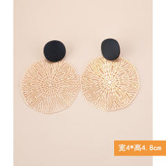 Chinse trend hollow metal creative earrings for women