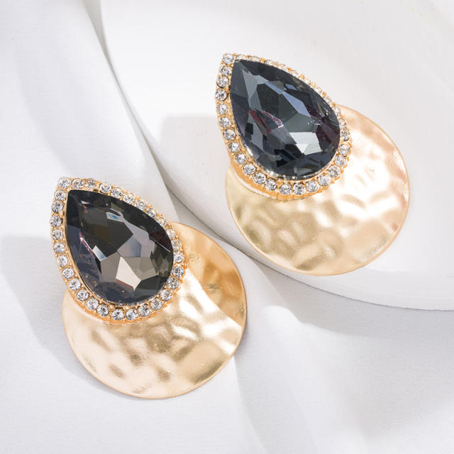 Dropped glass crystal metal feeling ear studs