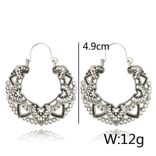 Vintage hollow Totem hoop earrings