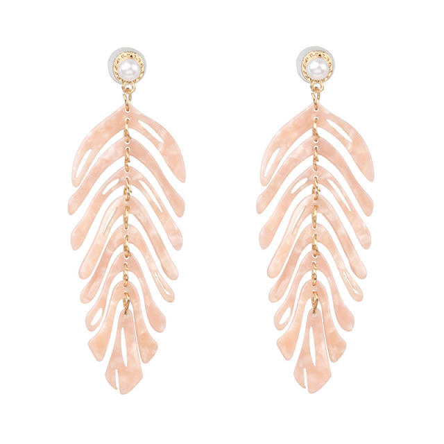 Concise acrylic leaf design earrings
