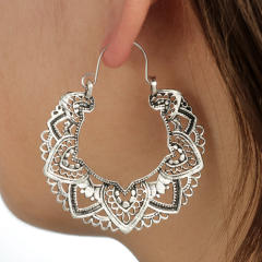 Vintage hollow Totem hoop earrings