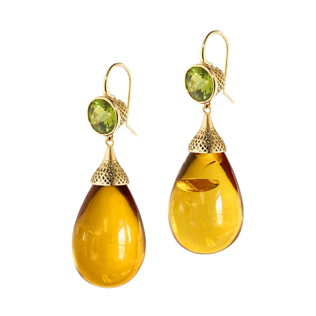 Elegant color drop earrings