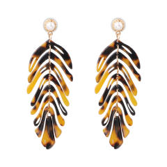 Concise acrylic leaf design earrings
