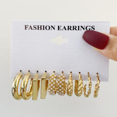 Vintage C shape pearl beads earrings set
