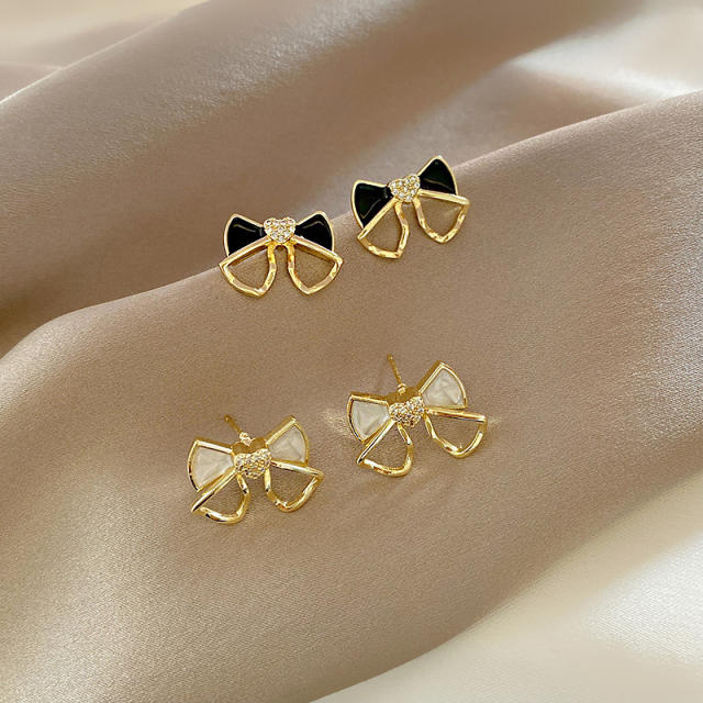 Korean fashion enamel white black bow cute ear studs