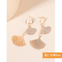 Chinse trend hollow metal creative earrings for women