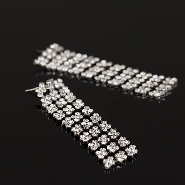 Delicate rhinestone long earrings