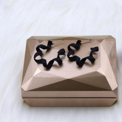 Tiktok hot sale black color series earrings