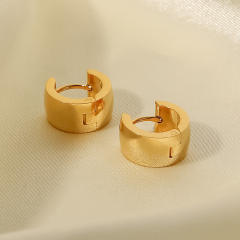 18KG stainless steel chunky huggie earrings