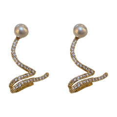 Rhinestone pearl wave shape ear studs
