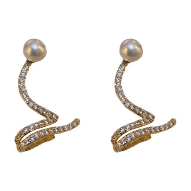 Rhinestone pearl wave shape ear studs