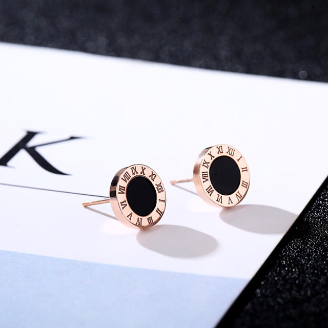 classic black color round shape stainless steel ear studs