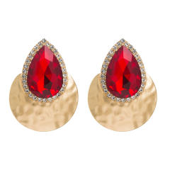 Dropped glass crystal metal feeling ear studs