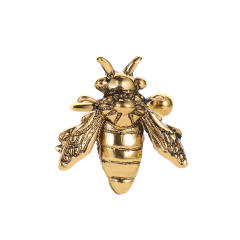 Retro bee alloy ear cuff