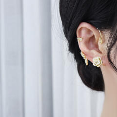 Cubic zircon camellia ear wrap