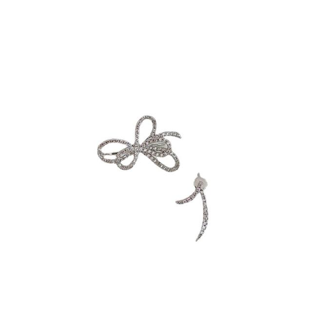 Diamond  bowknot  cartilage helix daith conch tragus earrings