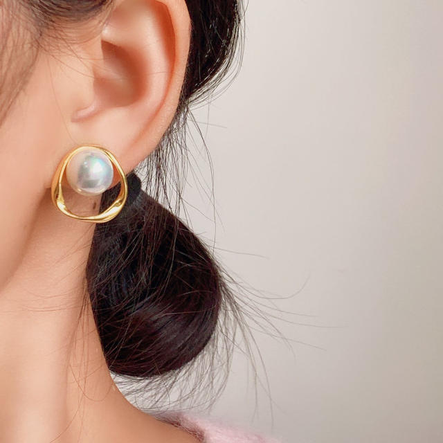 Pearl clip on earrings