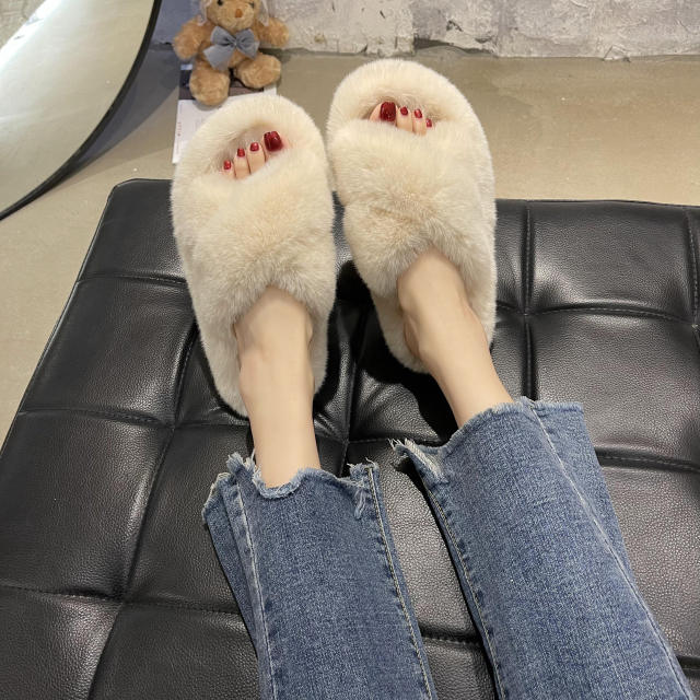 INS fluffy slippers