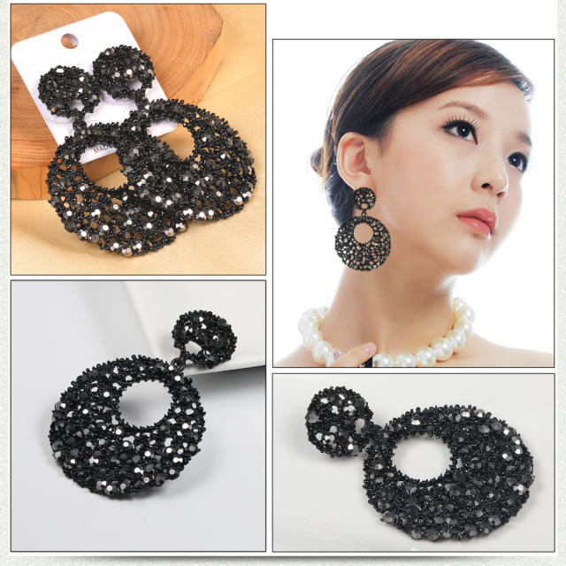 Hollow out black color rhinestong setting dangle earrings