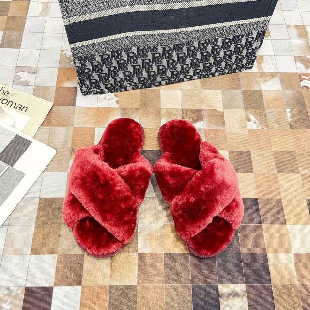 Autum winter fluffy slippers