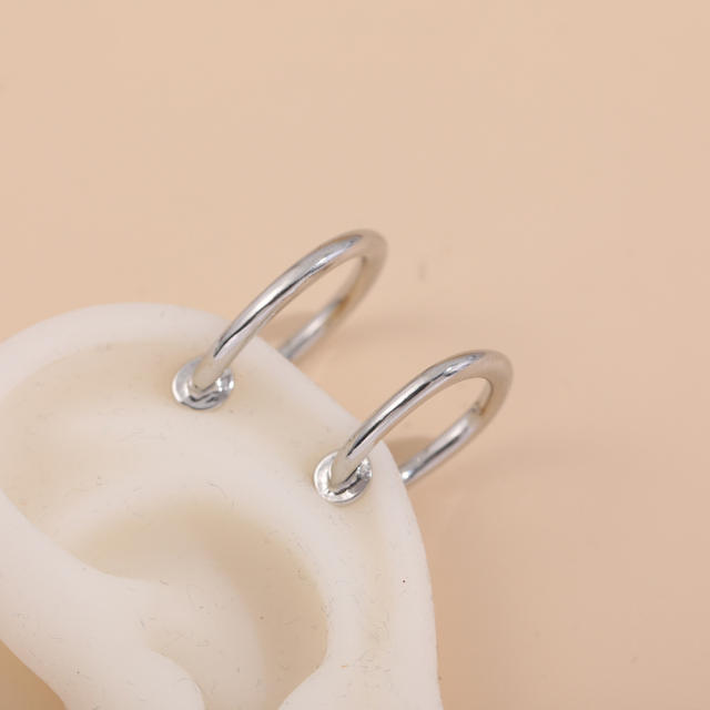 Simple alloy ear cuff
