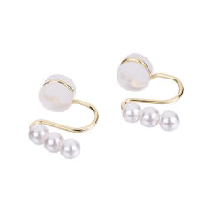 Pearl clip on earrings