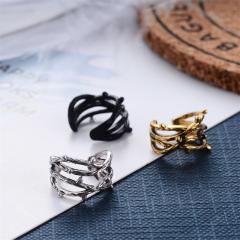 Double C leaf ear cuff
