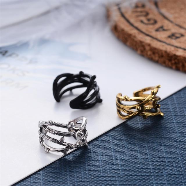 Double C leaf ear cuff