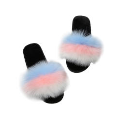 Striped pattern fluffy slippers