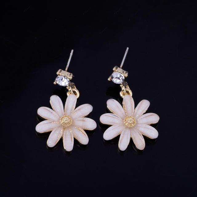 Daisy flower drop earrings clip on earrings