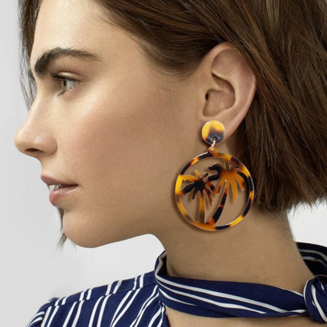 Creative summer coconut acetate plate round earrings