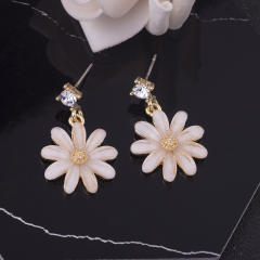 Daisy flower drop earrings clip on earrings