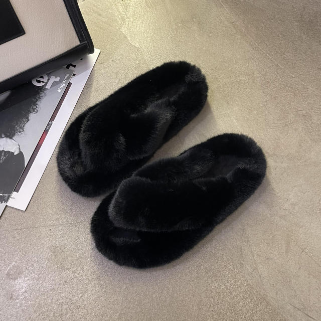 INS fluffy slippers