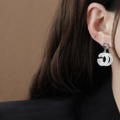 Korean fashion diamond letter G dangle earrings