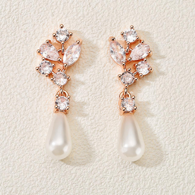 Delicate pearl drop cubic zircon setting bridal earrings