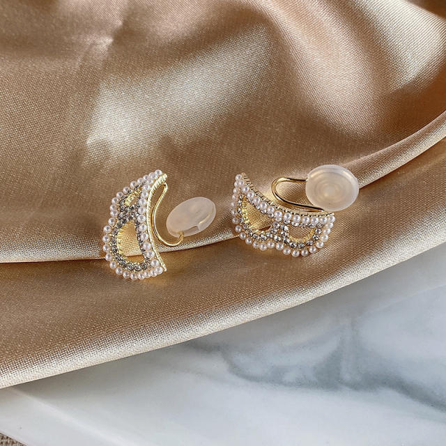 Inital B pearl rhinestone beaded clip on earrings