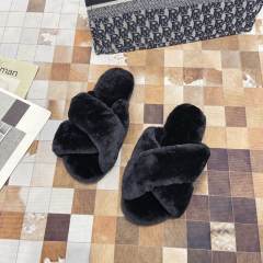 Autum winter fluffy slippers
