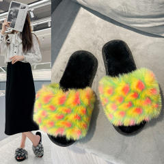 Color polka dots fluffy slippers