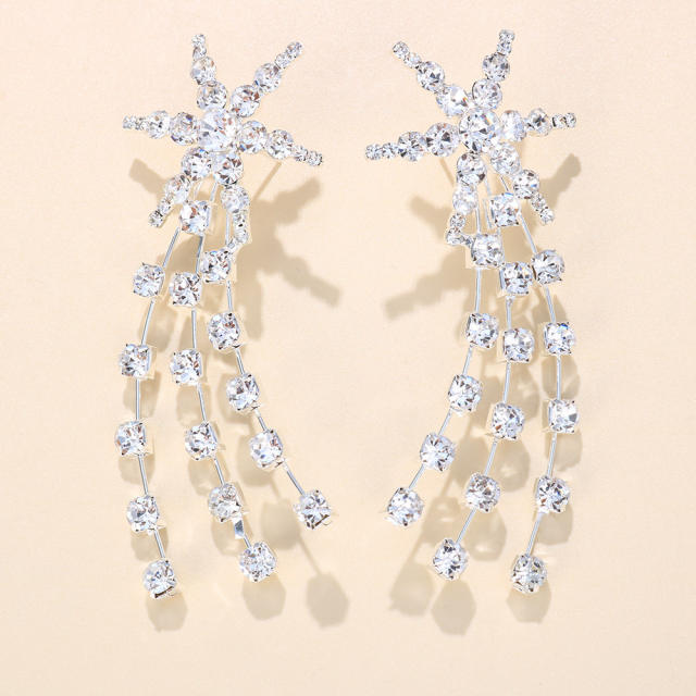 Elegant pave setting rhinestong star earrings