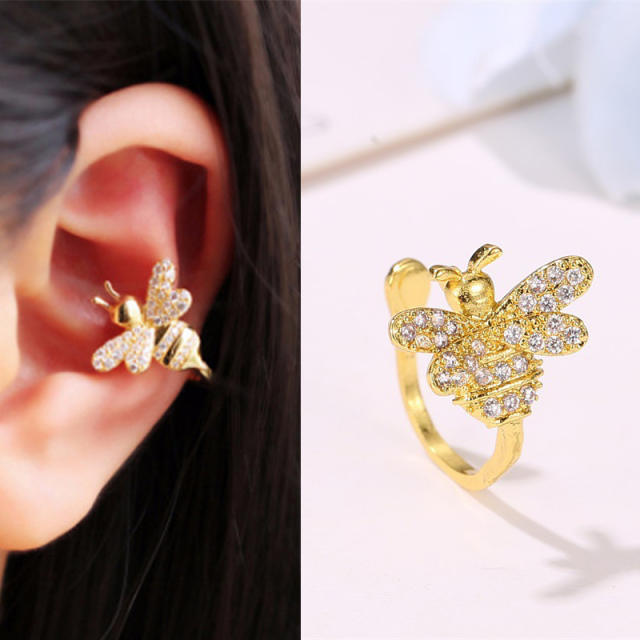 Cubic zirconia Diamond bee ear cuff