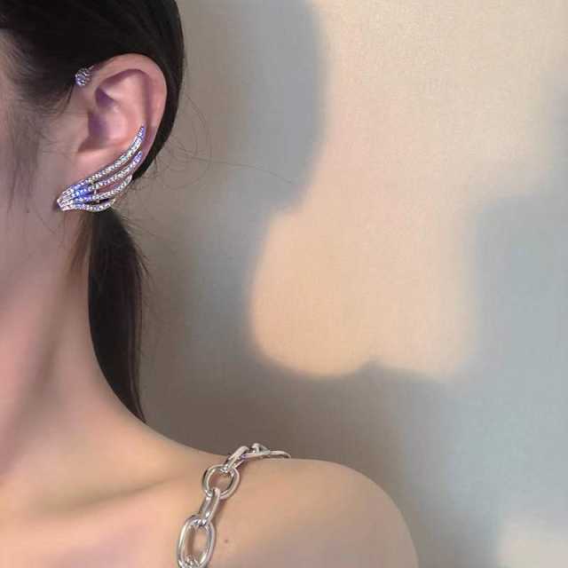 Rhinestone wring unique ear wrap