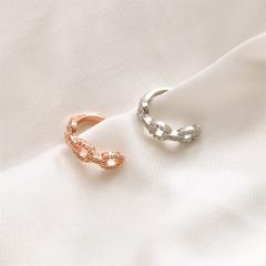 Diamond lock hollow ear cuff
