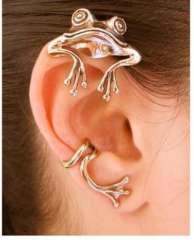 Vintage frog design ear wrap