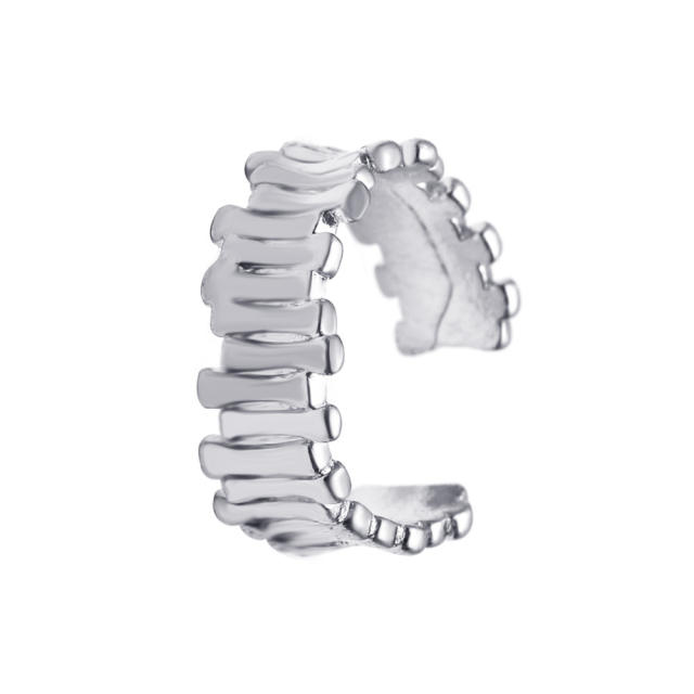 Diamond C shape ear cuff