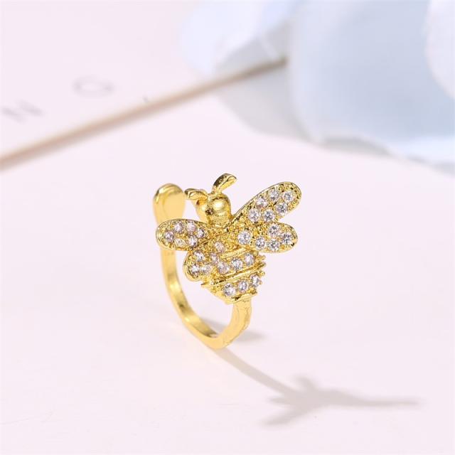 Cubic zirconia Diamond bee ear cuff