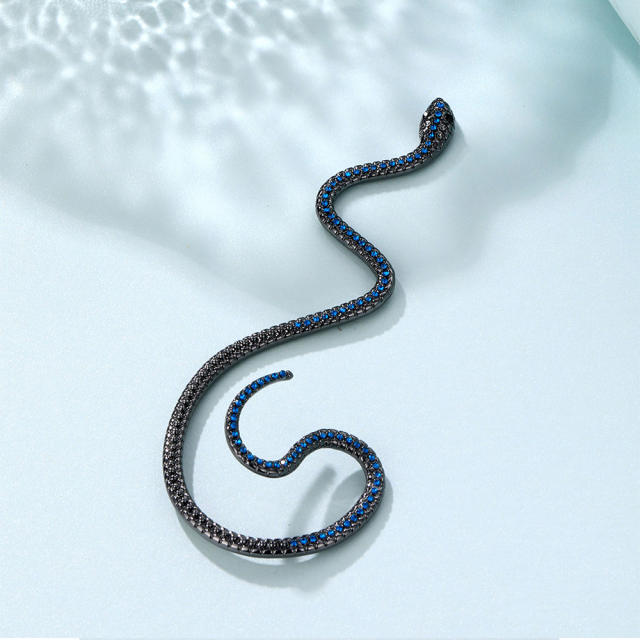 Ins style snake-shaped rhinestone ear wrap