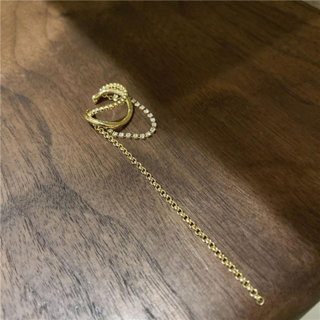 Diamond multi-layer chain tassel ear cuff